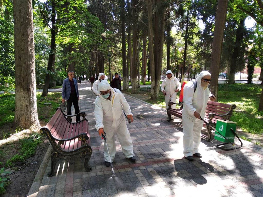 Gəncənin küçə və prospektləri dezinfeksiya olunur - FOTO