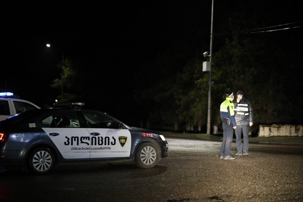 Məhdudiyyətlər iyulun 15-dək davam edəcək