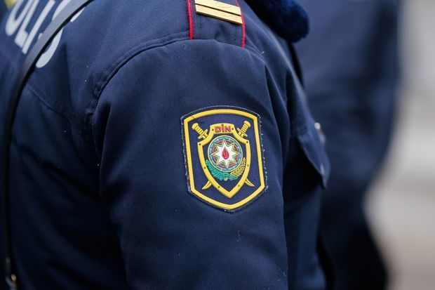 Azərbaycanda polis intihar etdi - FOTO