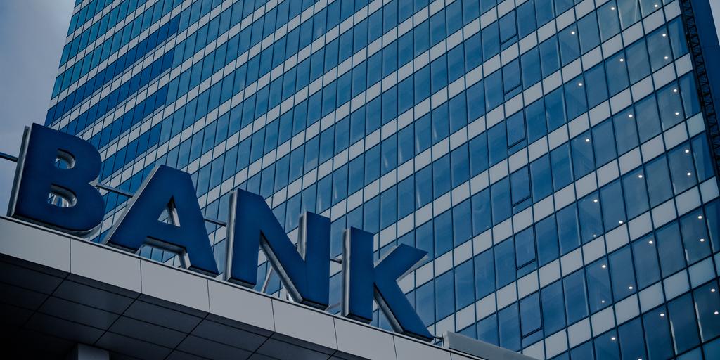 Fond bağlanan bankların kreditorlarına yenidən müraciət etdi