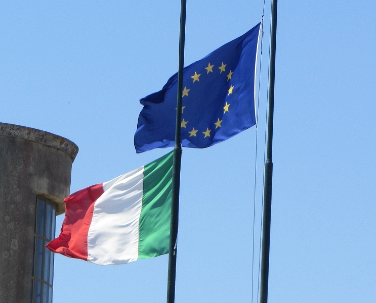 İtaliya da Avropa İttifaqından çıxa bilər