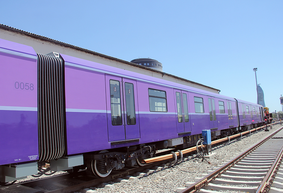 Yeni qatarlar bu tarixdə xəttə buraxılacaq - RƏSMİ