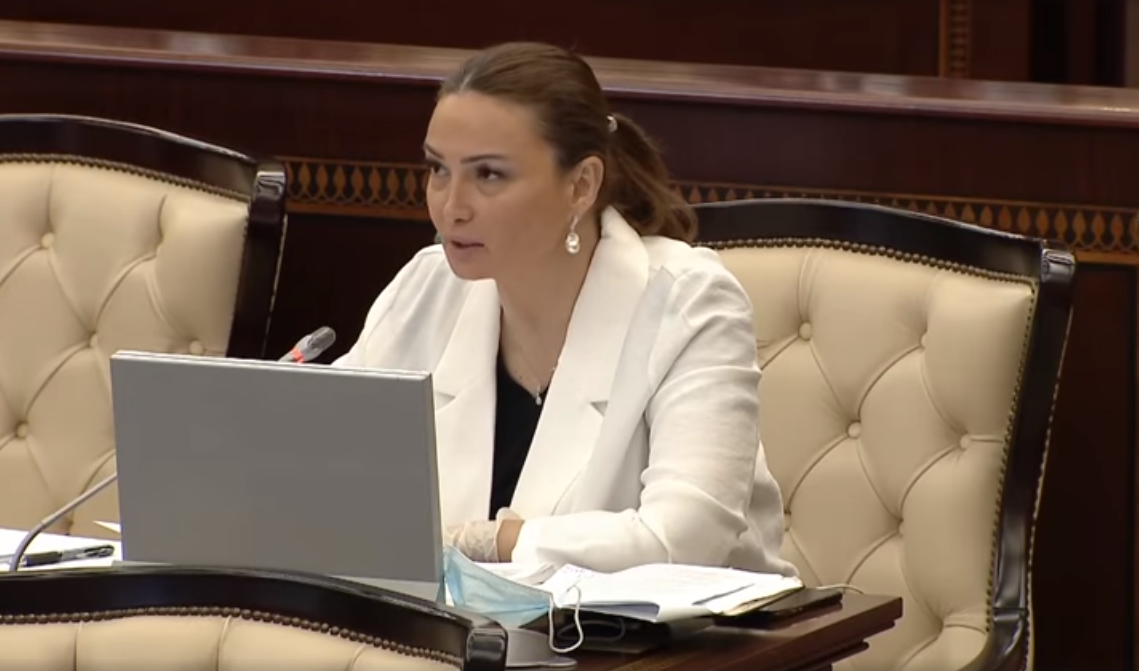 Deputatdan Hüseyn Cavidin kamera yoldaşına görə icra başçısına MÜRACİƏT