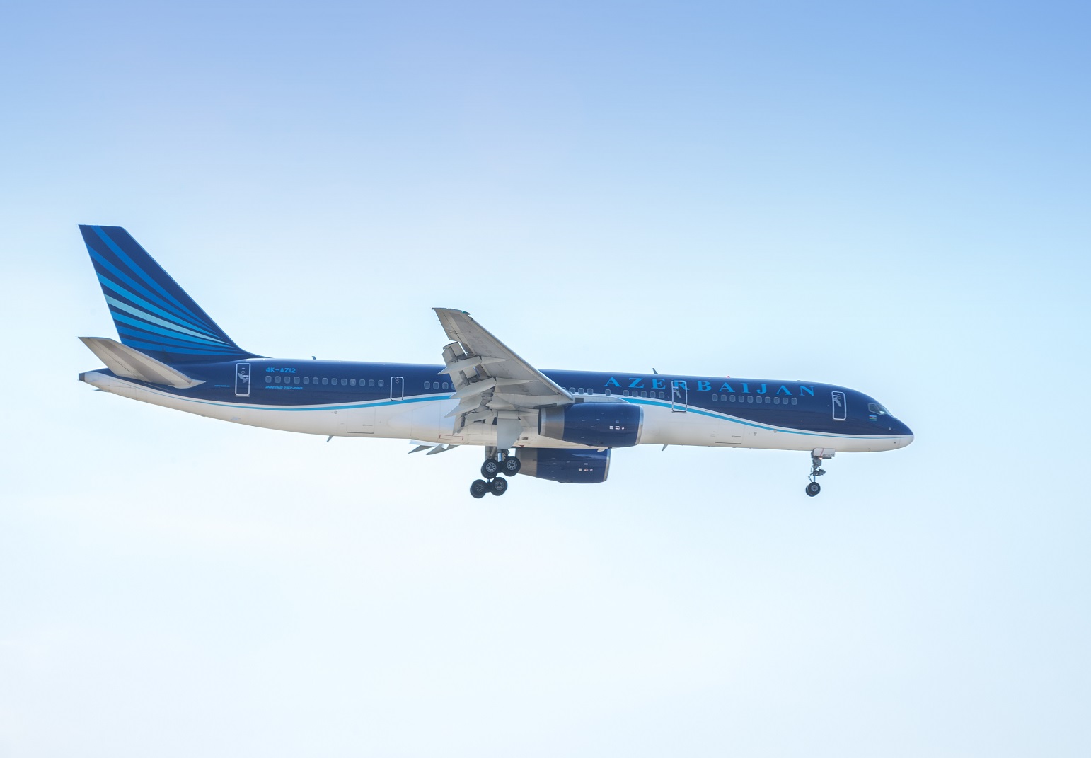 AZAL bilet satışını təkzib etdi