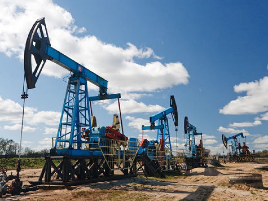 Azərbaycan sutkada xam neft hasilatını 160,8 min barrel azaldıb