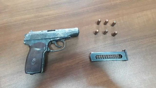 Bakıda silahlı şəxs saxlanıldı