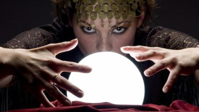 Falçılar qadını aldadıb 400 min manat pulunu aldılar