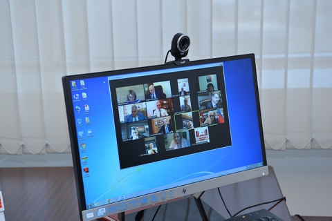 Dostluq qrupları onlayn görüşdü - FOTO