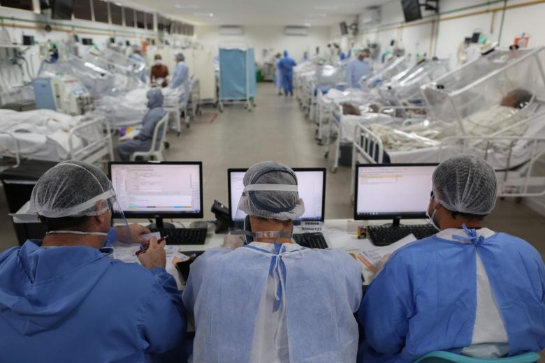 Braziliyada yeni anti-rekord: Bir gündə 33100 yoluxma, 1300 ölüm
