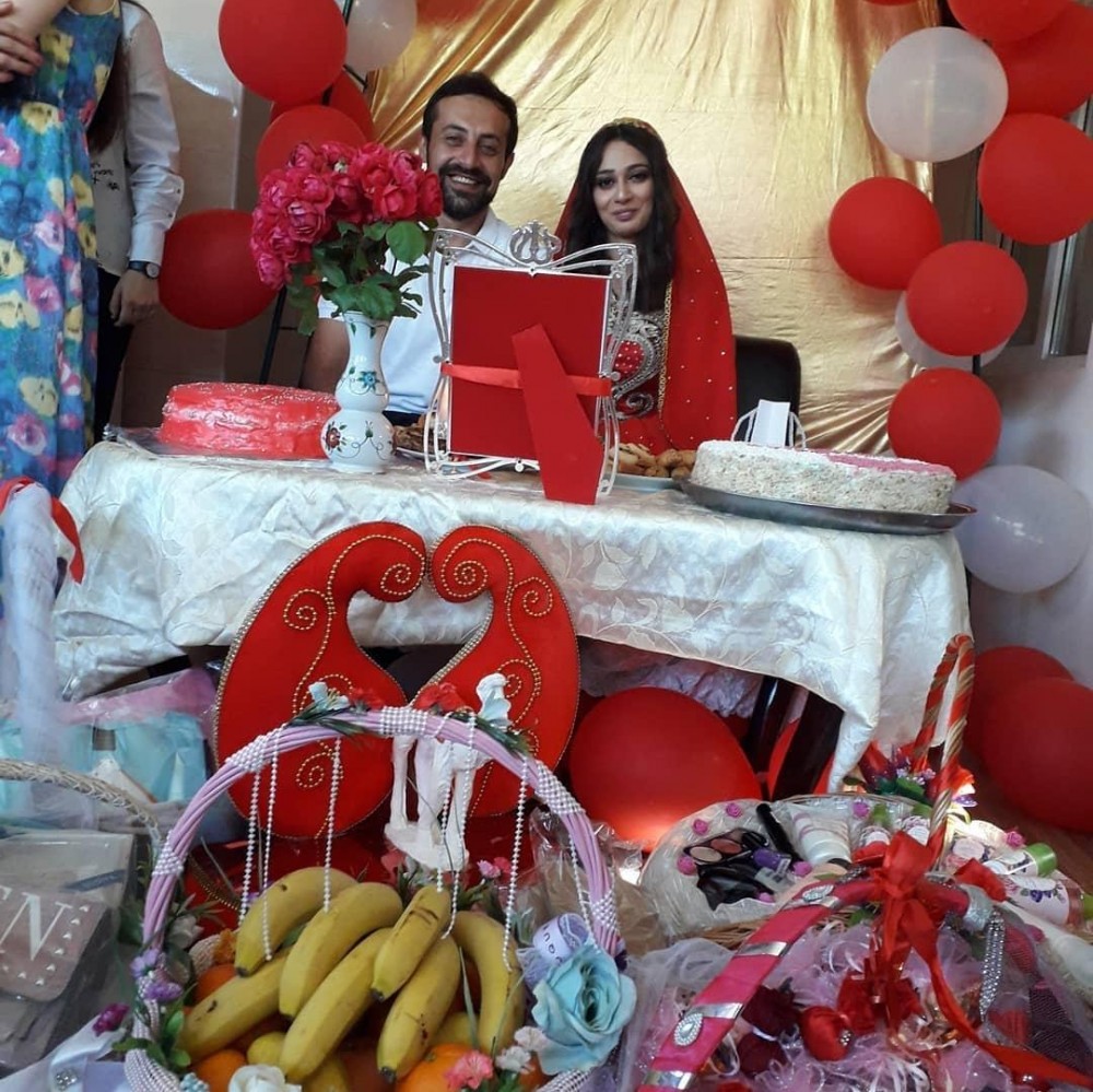 Bakıda bu cütlük karantin vaxtı toy etdi - FOTOLAR