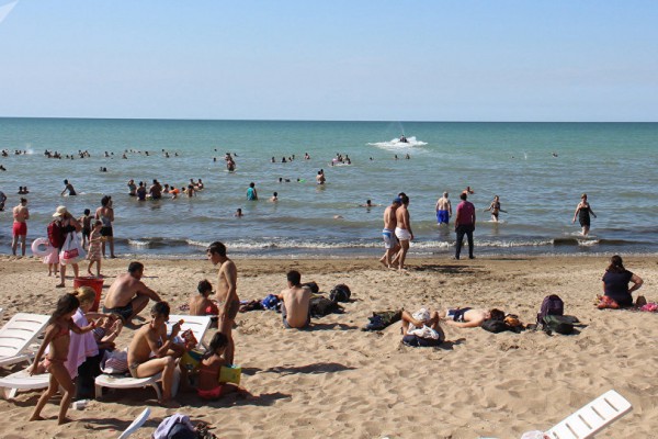 Çimərlikdə bu QAYDALARA əməl etməlisiniz