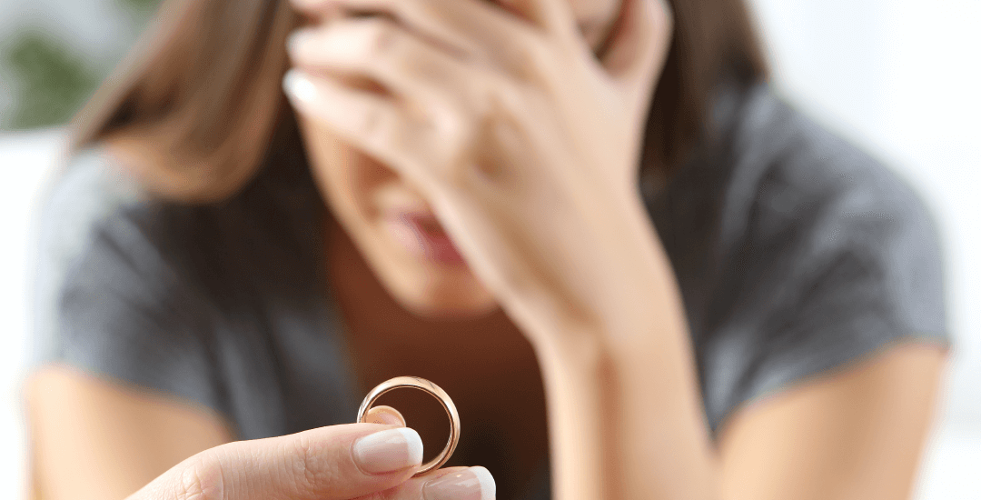 Dörd ayda 4287 boşanma olub  