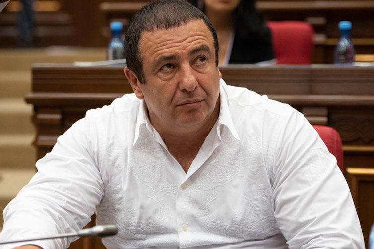Ermənistanda müxalifət liderinin evində axtarış aparıldı 