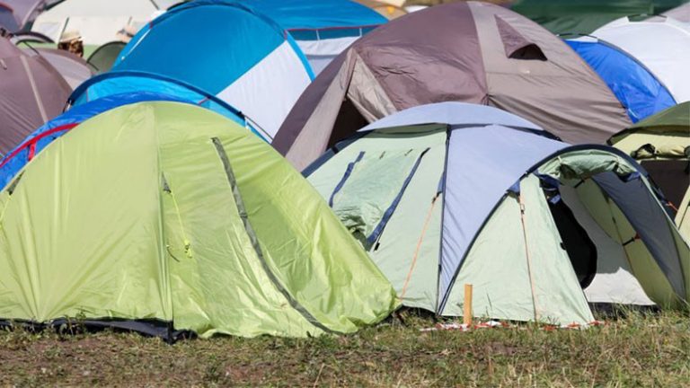 Zəlzələ bölgəsinə 500 çadır göndərildi