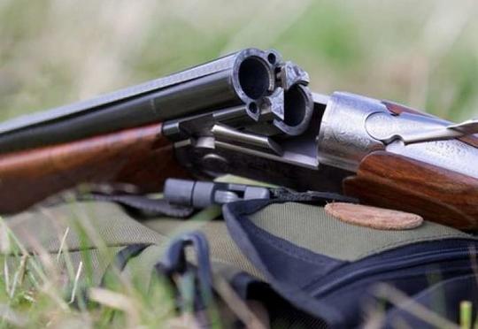 Salyanda gənc oğlan güllələndi