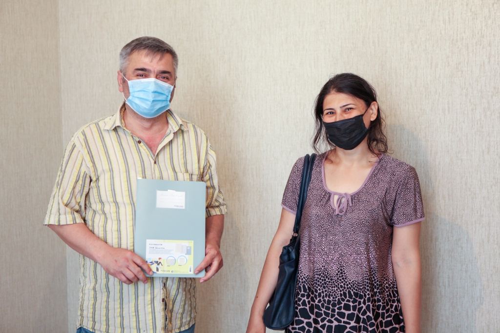 Şəhid ailələri ilə müharibə əlillərinə mənzil və avtomobil verildi - FOTO