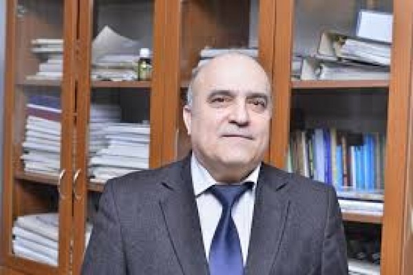 Azərbaycanda alim koronavirusa yoluxdu - VƏZİYYƏTİ AĞIRDIR