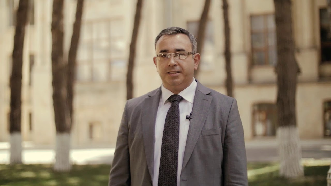 Səhiyyə Nazirliyi rəsmisindən həkimlərlə bağlı AÇIQLAMA