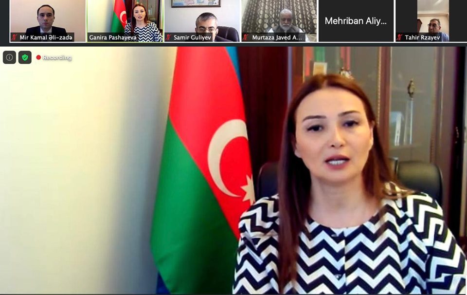 Qənirə Paşayeva Pakistanlı deputatla əməkdaşlığı müzakirə etdi