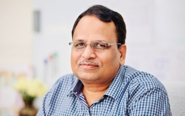 Səhiyyə naziri koronavirusa YOLUXDU