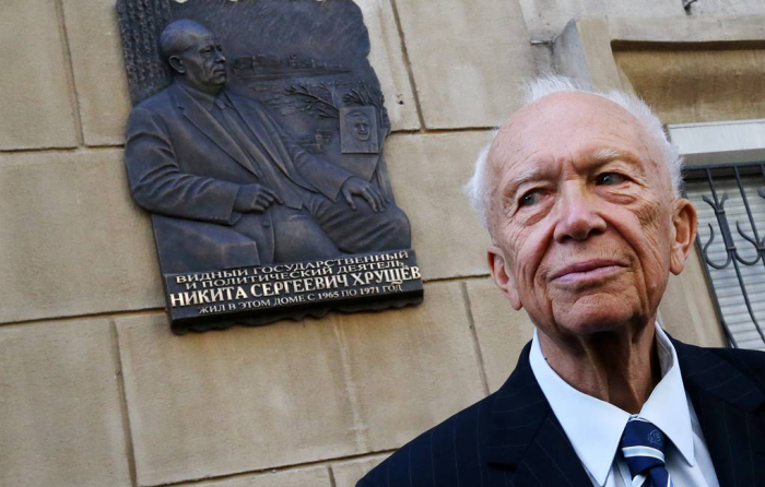 Xruşşovun oğlu vəfat etdi