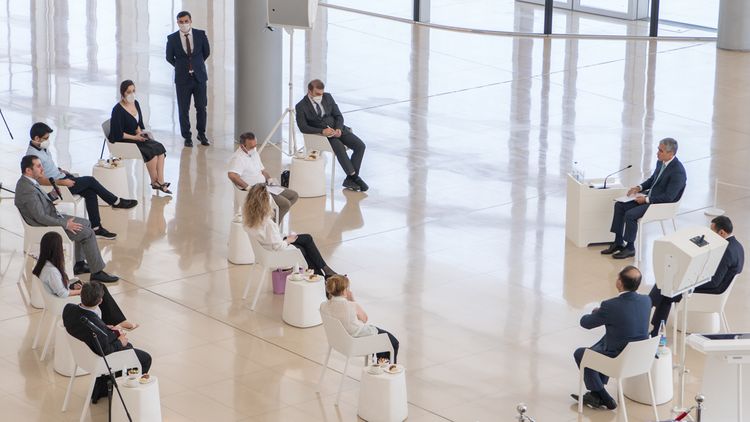 Prezidentinin köməkçisi jurnalistlərlə görüşdü - FOTO