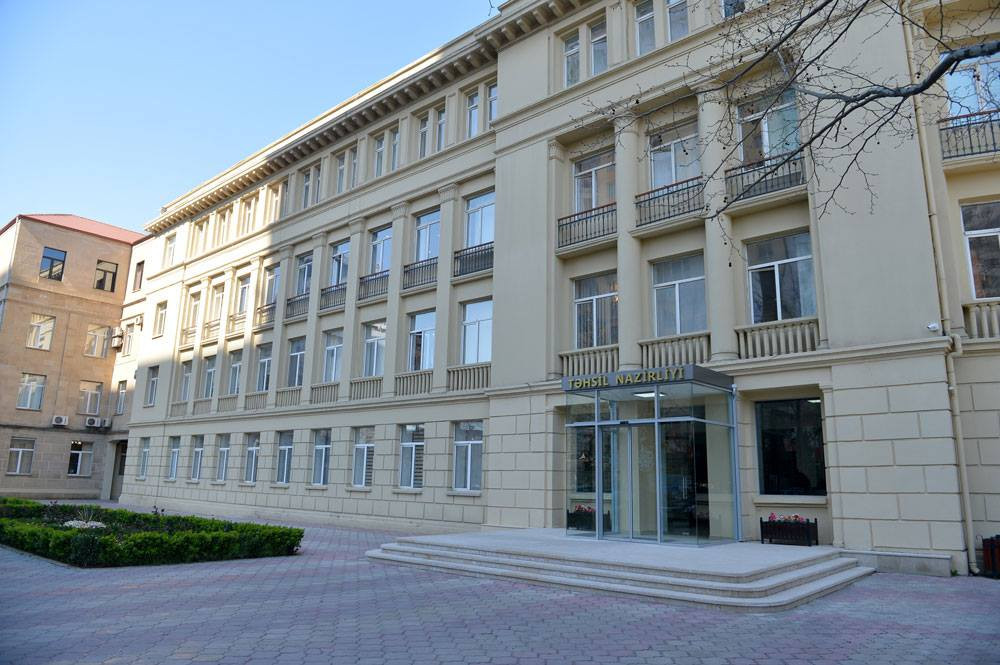 Təhsil Nazirliyi qalibləri seçdi - SİYAHI