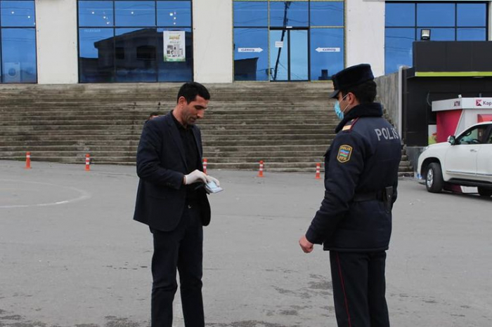 İcazəsi olmayanlar evdən 3 halda SMS-lə çıxa biləcək