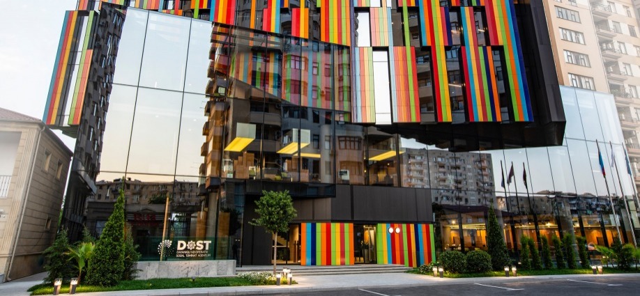 DOST mərkəzlərində vətəndaşların qəbulu məhdudlaşdırıldı