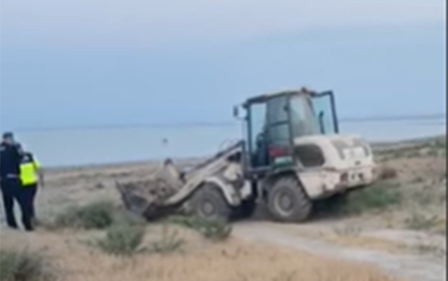 Torpaq yolunun qazılmış hissəsini dolduran 200 sürücü məsuliyyətə cəlb olundu