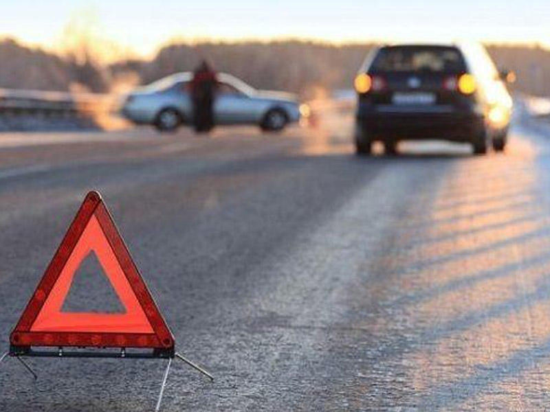 Bakıda Su Kanal İdarəsinin sahə rəisini maşınla vurdular