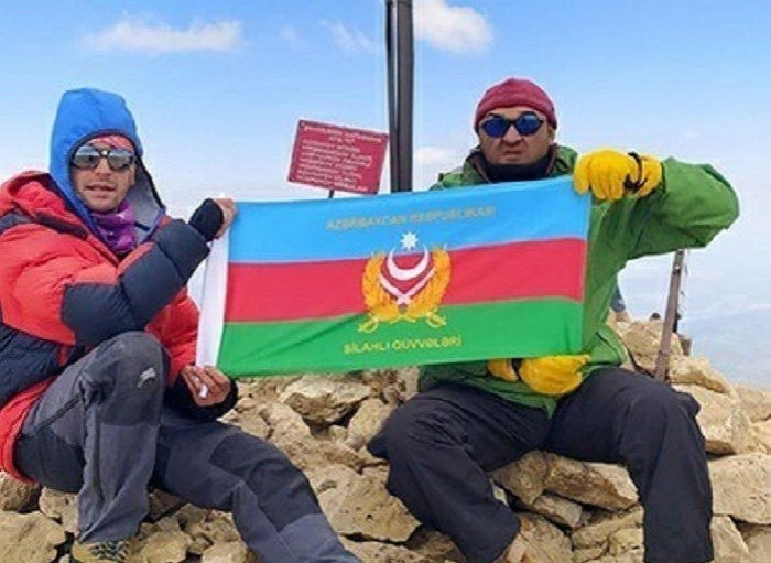 Ordumuzun zabitləri Şahdağ zirvəsində - VİDEO