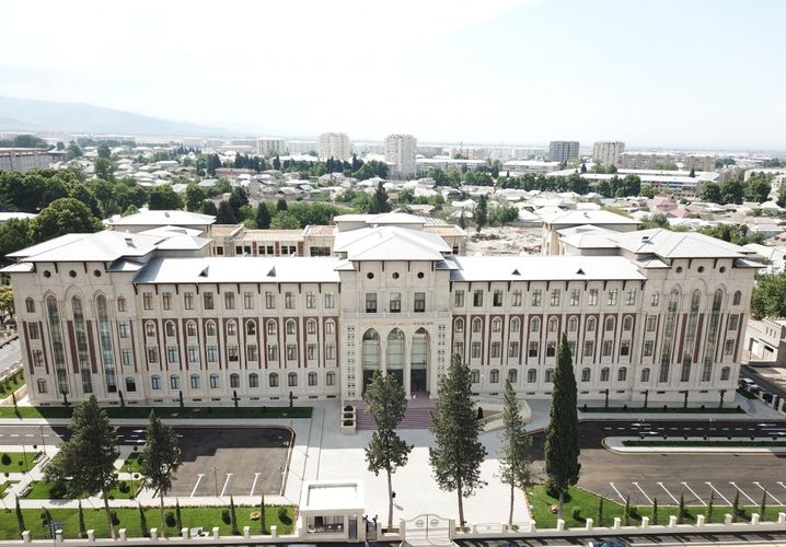 İlham Əliyev Aqrar Universitetinin yeni tədris korpusunun AÇILIŞINDA