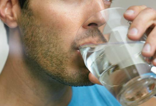 Sidiyiniz tünddürsə, deməli kifayət qədər su içmirsiniz - Həkim MƏSLƏHƏTİ  