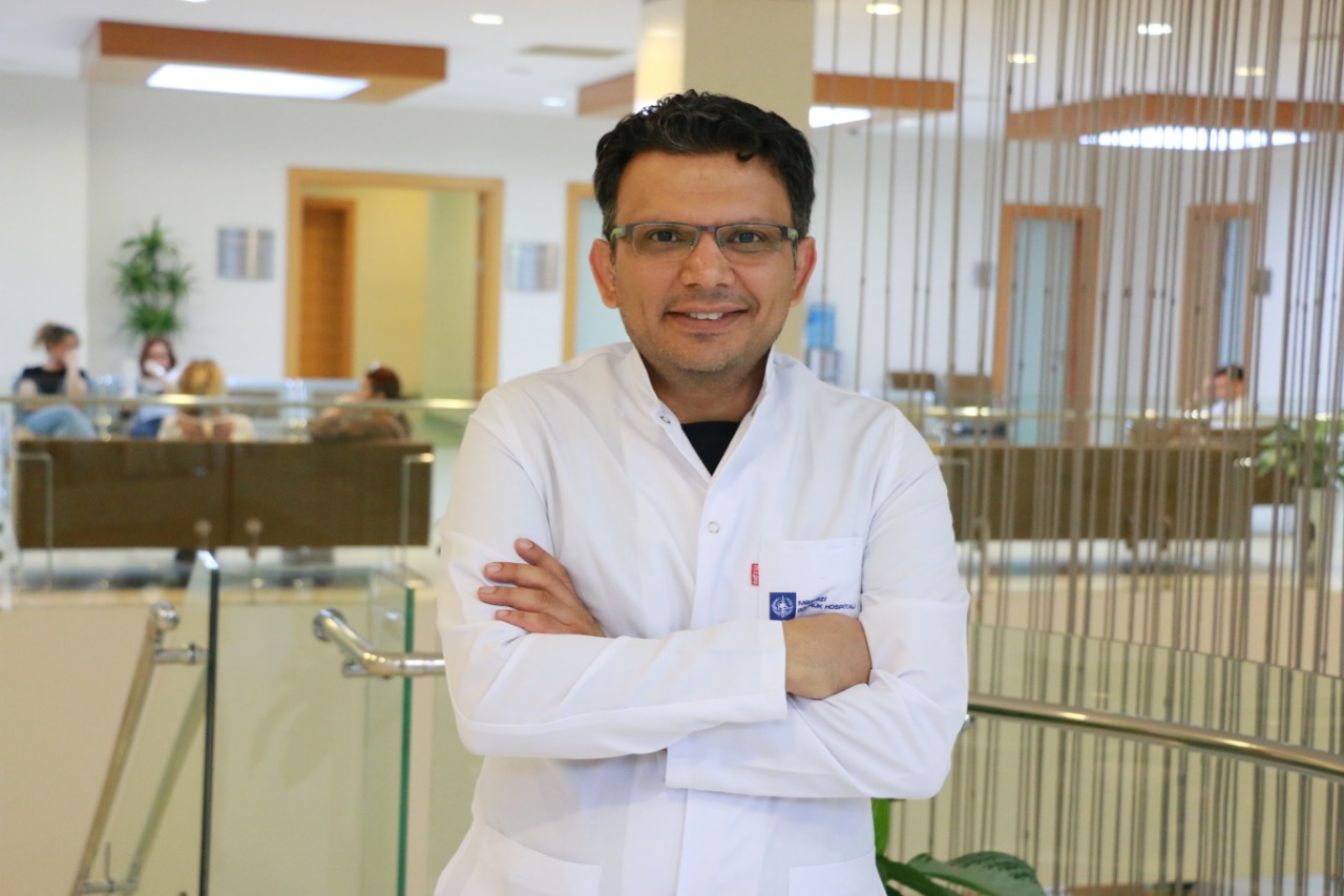 Məşhur cərrah Mərkəzi Gömrük Hospitalından ayrıldı - SƏBƏB