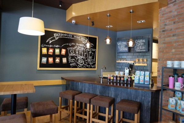 Bakıda karantini pozan daha bir kafe AŞKARLANDI