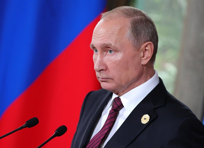 Rusiyalıların 76 faizi Putinin uzunmüddətli prezidentliyini İSTƏMİR