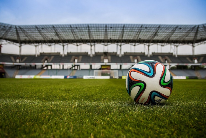 Azərbaycanın zərər və mənfəətlə işləyən - FUTBOL KLUBLARI - SİYAHI