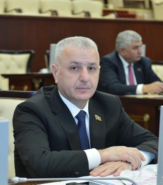 Deputat: “Karantin rejiminin uzadılması zəruri idi və bu, yoluxma hallarını azaldacaq”
