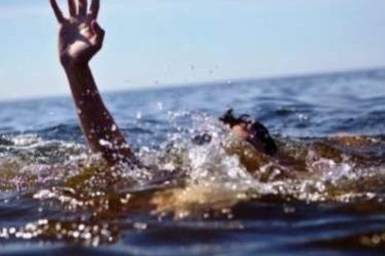 Azərbaycanda yeniyetmə Kür çayında batdı