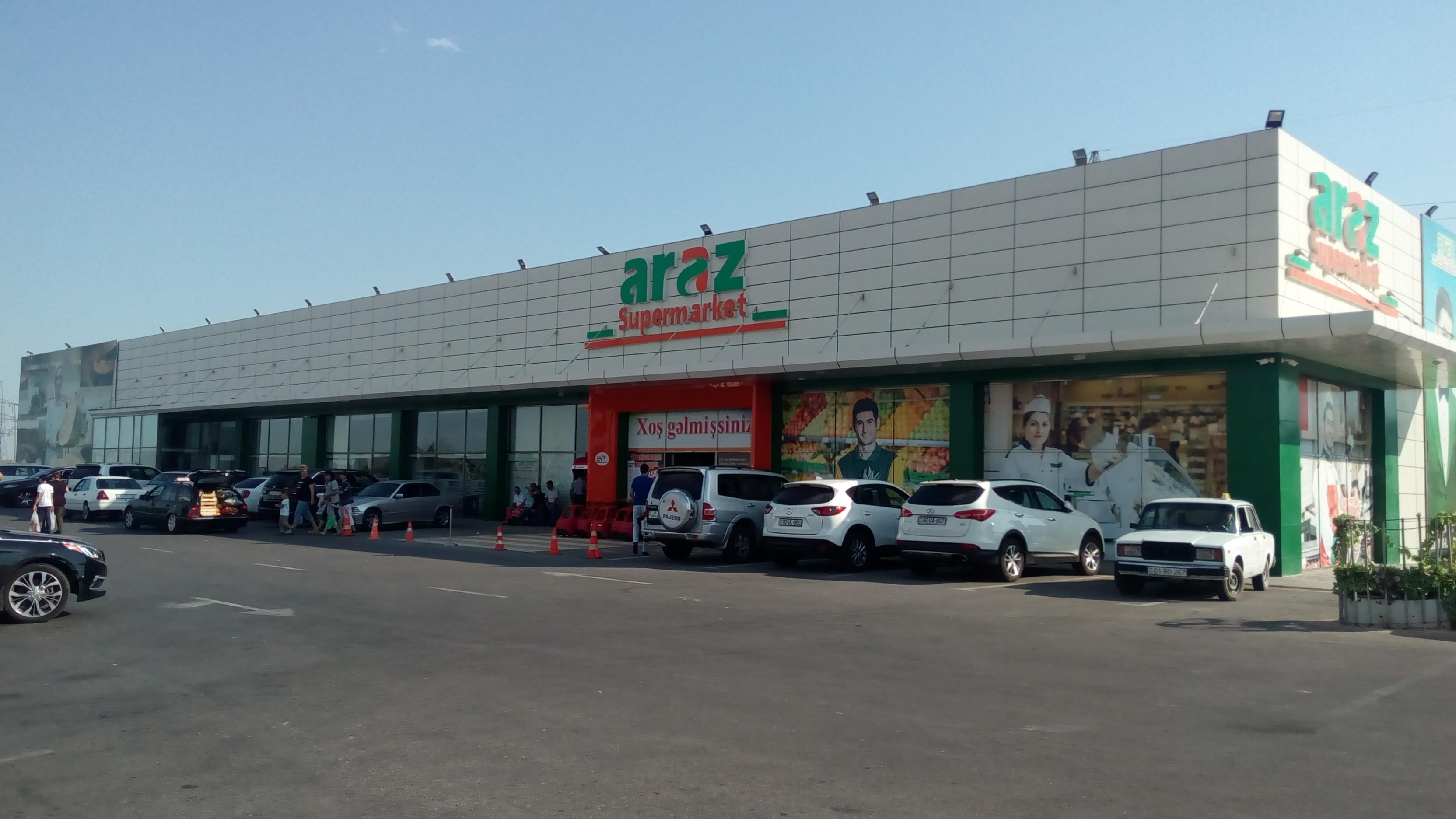 Gömrük Komitəsi “Araz Supermarket”i məhkəməyə verdi
