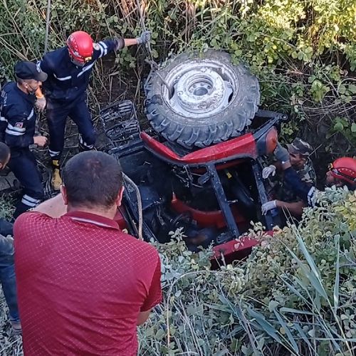 Bərdədə traktor kanala aşdı: sürücü öldü