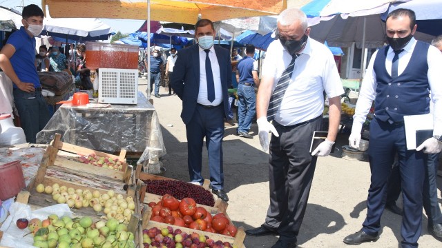 Dövlət Agentliyi Ağstafanın mərkəzi bazarında yoxlama apardı - FOTO