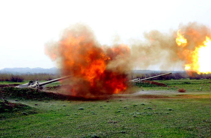 Müdafiə Nazirliyi məlumat yaydı - Hazırda Tovuz istiqamətdə döyüş gedir
