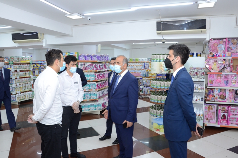 Bakıda ticarət obyektlərində yoxlamalar aparıldı - “OBA” və “Qrandmart” marketi cərimələdi 