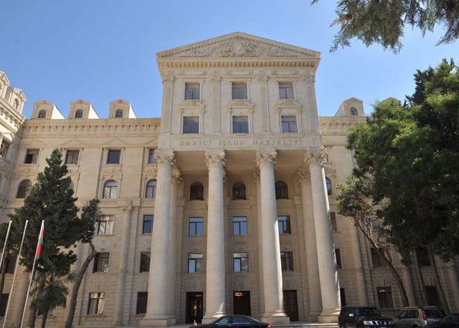 Məhkəmə XİN-in həbsdə olan əməkdaşının şikayətini təmin etmədi