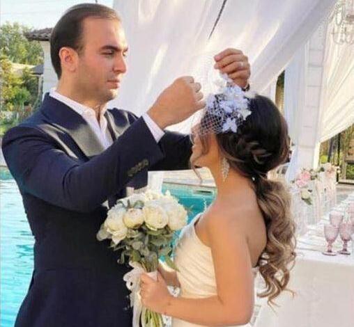 İki gəncin qərarı - Təmtəraqsız, qonaqlarsız yeni ailə cütlüyü