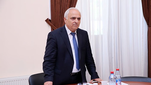 Fəxrəddin Qədirova “Əməkdar elm xadimi” adı verildi