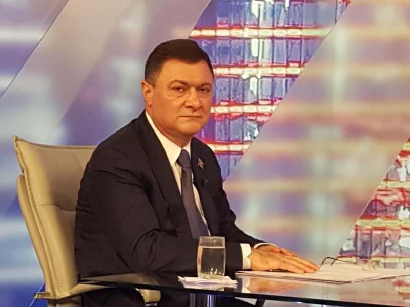 Deputat: “Prezidentimiz hər zaman əsgərin, zabitin yanındadır”