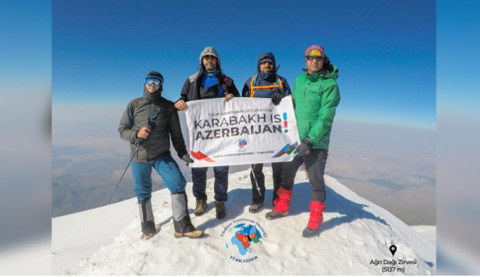 Ağrıdağın zirvəsindən dünyaya 